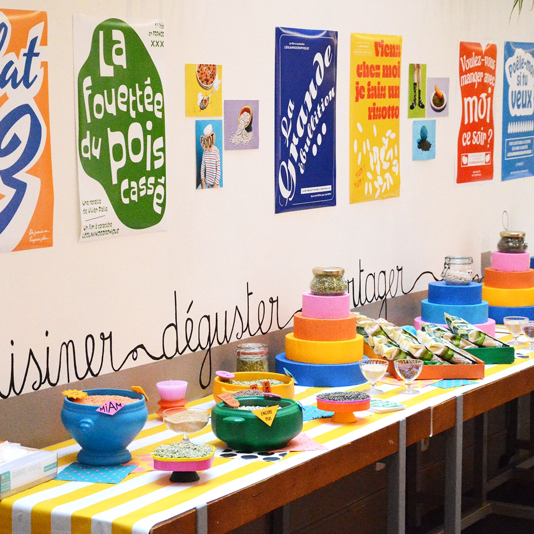 Scénographie, affiches et direction artistique des stands pour l’événement 'Sec Shop' de la marque 'Vivien Paille'